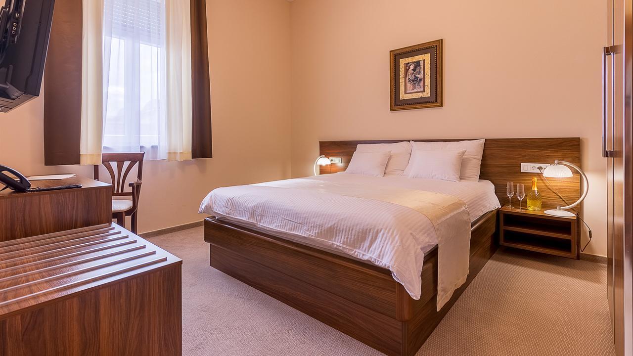 Hotel Maroon Zagreb Eksteriør billede